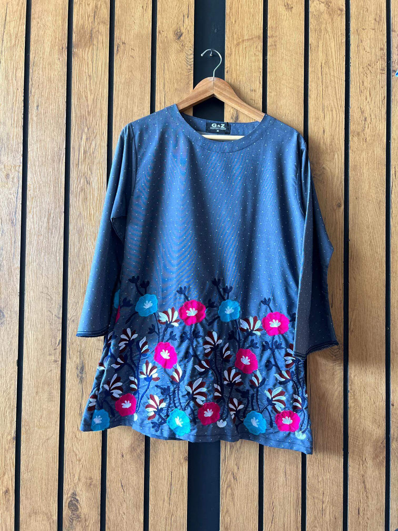 Ladies Flowers style Long top