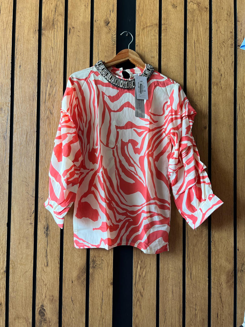 Red&white Printed tops